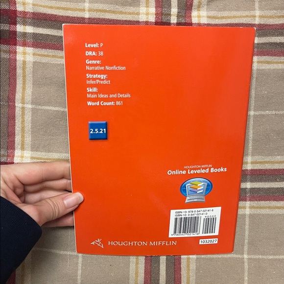 McMurdo Station and Cezar's Pollution Solution Books - Picture 3 of 15